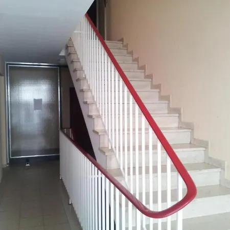 Furnished Apartment U6 Harras